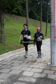 Runner Photo 4305786
