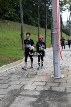 Runner Photo 4305787