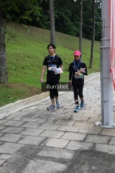 Runner Photo 4305793