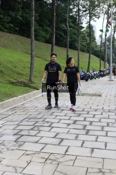 Runner Photo 4305802