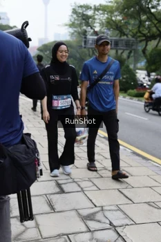 Runner Photo 4305804