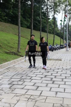 Runner Photo 4305808