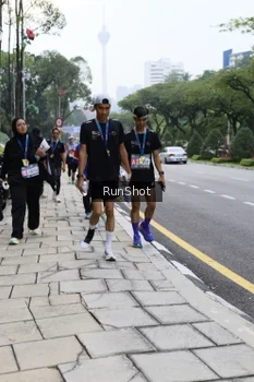 Runner Photo 4305814