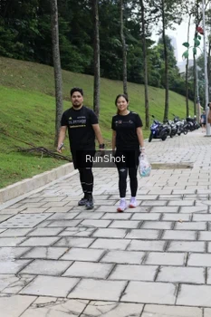 Runner Photo 4305817