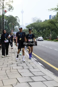 Runner Photo 4305822