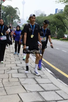 Runner Photo 4305827