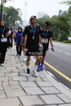 Runner Photo 4305833