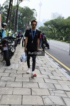 Runner Photo 4305835