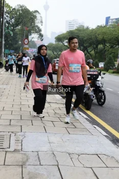 Runner Photo 4305839