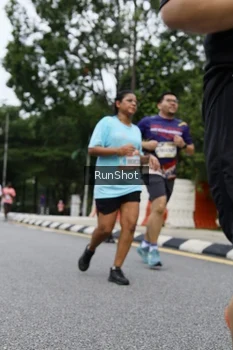 Runner Photo 4305842