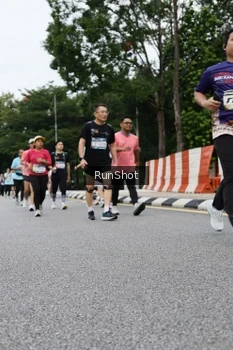Runner Photo 4305864
