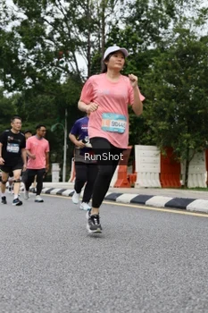 Runner Photo 4305865