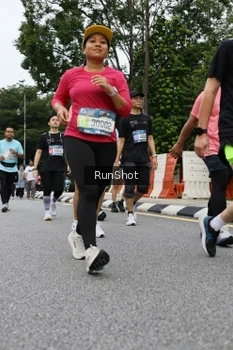 Runner Photo 4305886