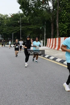 Runner Photo 4305892