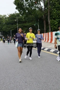 Runner Photo 4305907