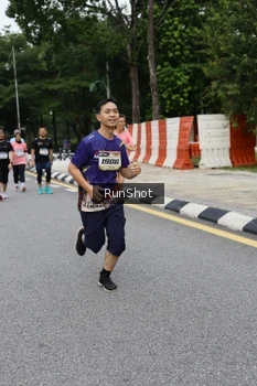 Runner Photo 4305939