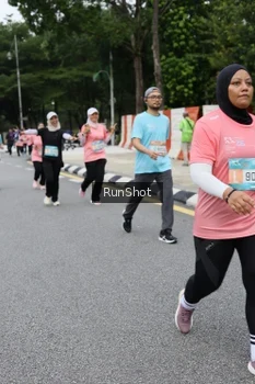 Runner Photo 4305959