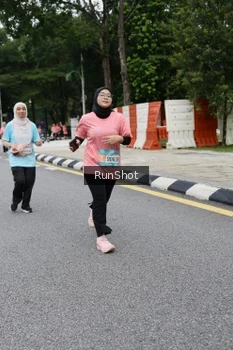 Runner Photo 4305984