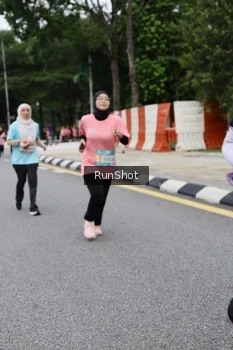Runner Photo 4305988