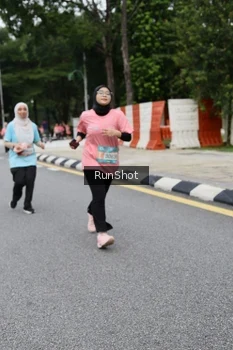 Runner Photo 4305989