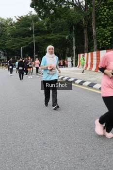 Runner Photo 4305991