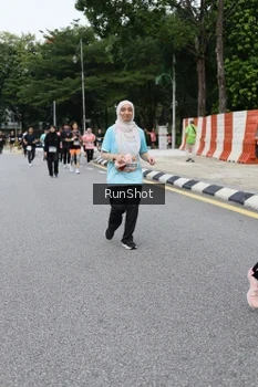 Runner Photo 4306005