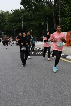 Runner Photo 4306013