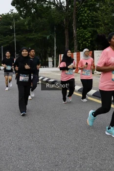 Runner Photo 4306027