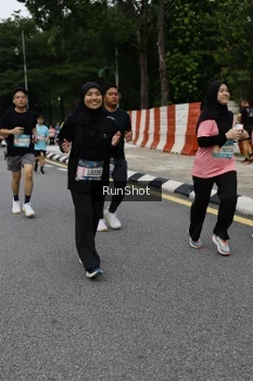 Runner Photo 4306028