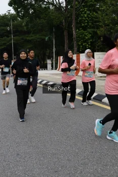 Runner Photo 4306031