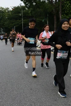 Runner Photo 4306032