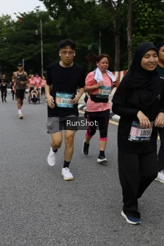 Runner Photo 4306033
