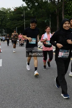 Runner Photo 4306034