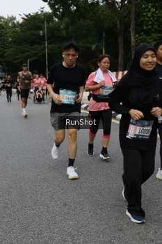 Runner Photo 4306041