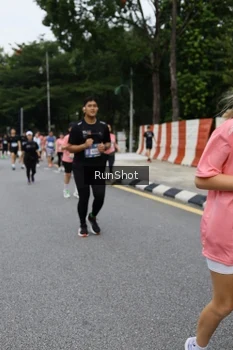 Runner Photo 4306058