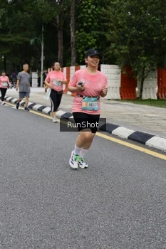 Runner Photo 4306071