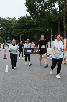 Runner Photo 4306090