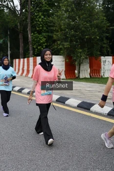 Runner Photo 4306129