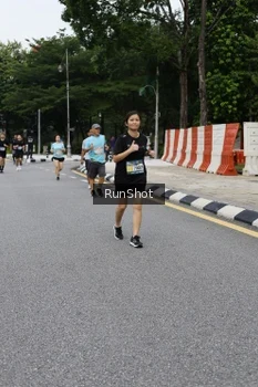 Runner Photo 4306137
