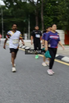 Runner Photo 4306155
