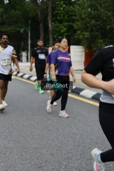 Runner Photo 4306157