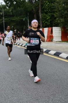 Runner Photo 4306164