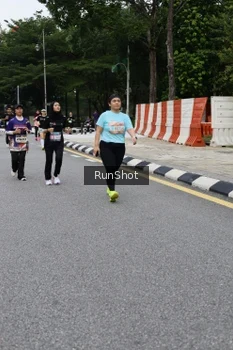 Runner Photo 4306200