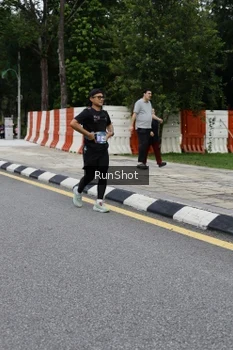 Runner Photo 4306202