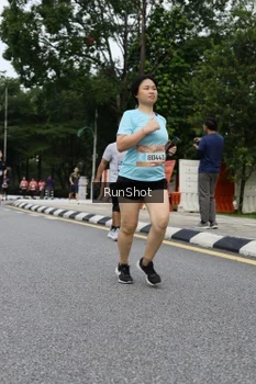 Runner Photo 4306210