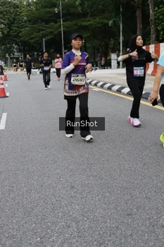 Runner Photo 4306211