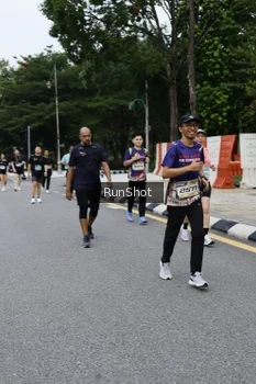Runner Photo 4306233