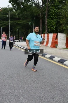 Runner Photo 4306270