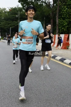 Runner Photo 4306271