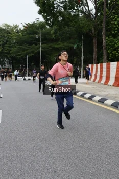 Runner Photo 4306281